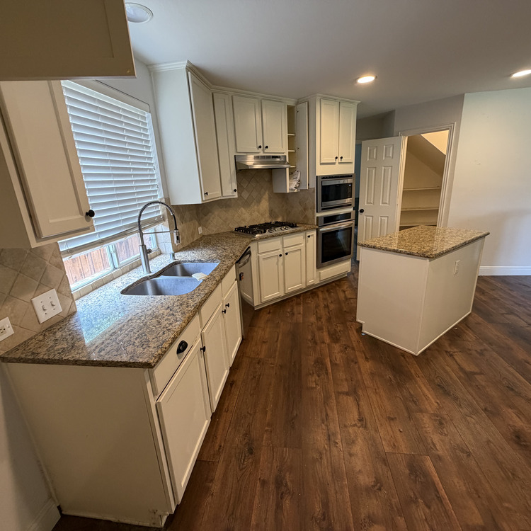 Cleaning services in Garland, TX